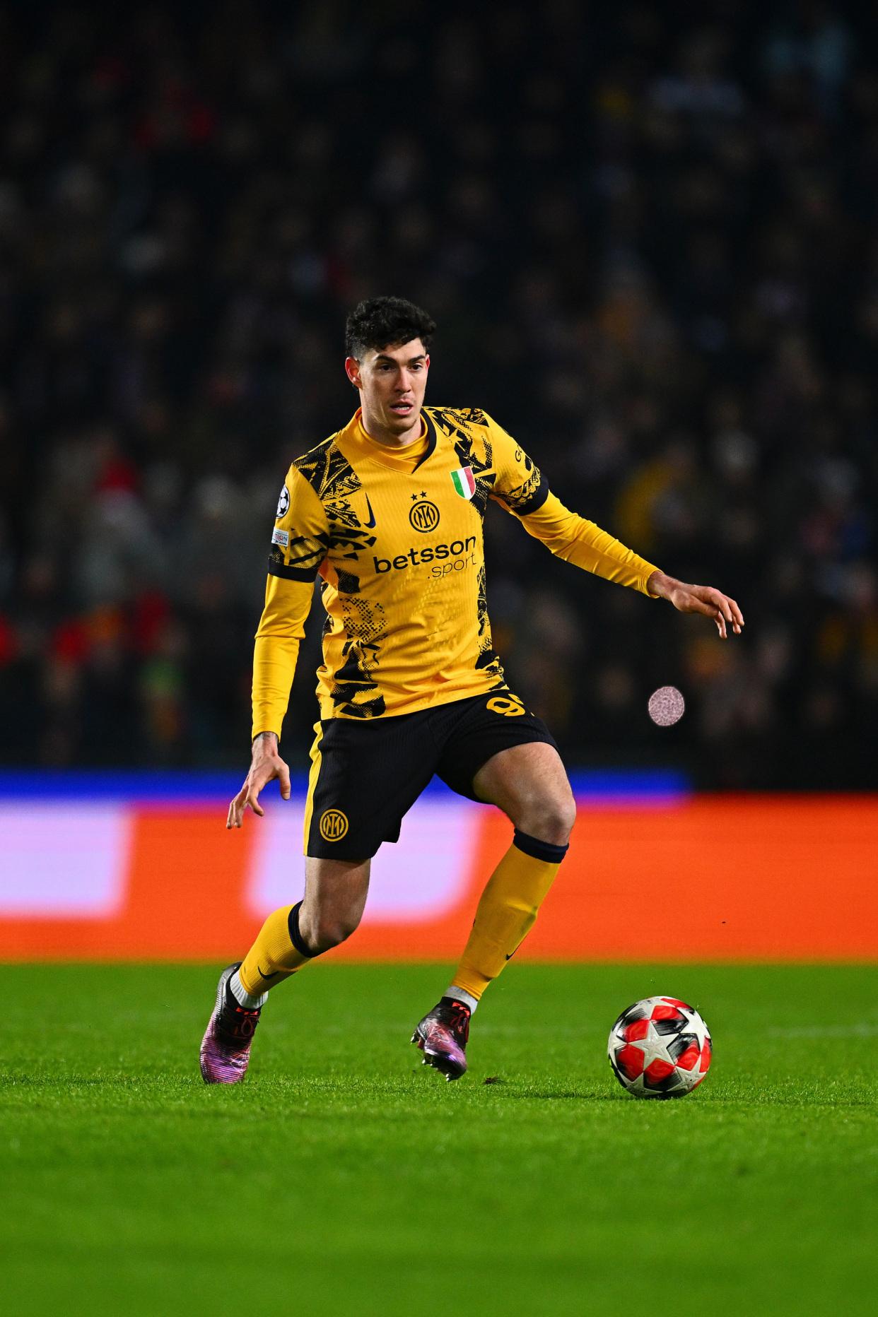 集结日国际米兰备战意甲，扳平良机细节曝光，更衣室稳定，轮换策略成焦点(日本军舰沉没最新消息)