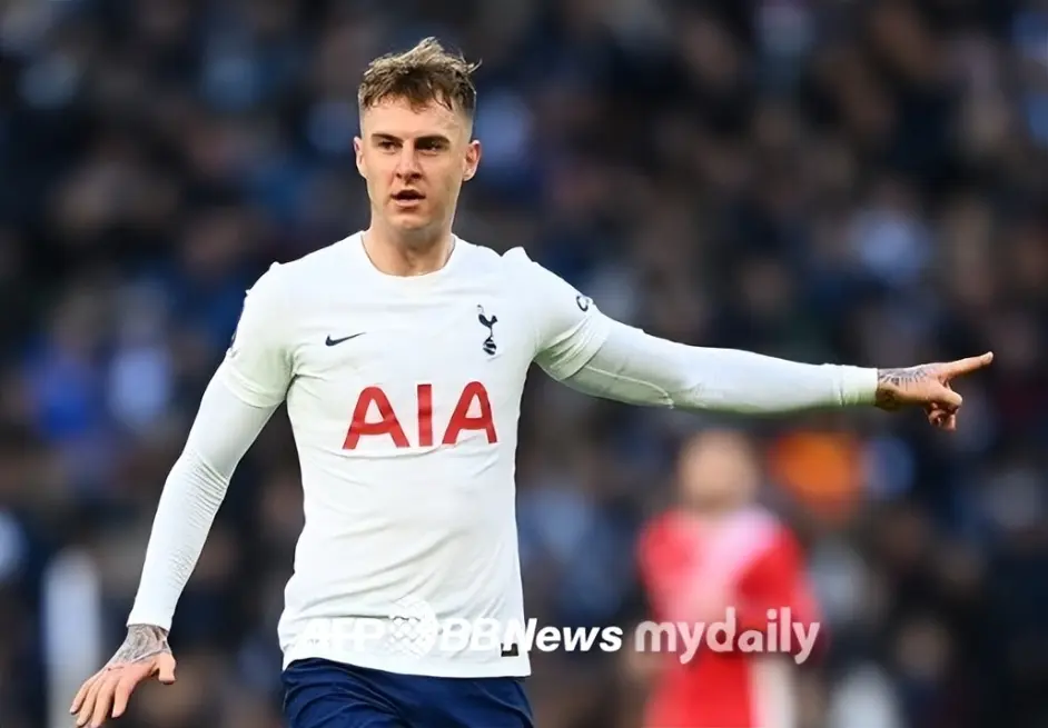 托特纳姆迎意甲关键赛，今晨更衣室发声，管理层满意，轮换策略成焦点(托特纳姆热刺足球俱乐部)