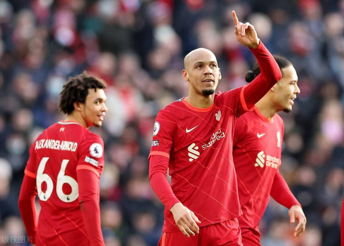 ayx爱游戏电竞-切尔西内部会议纪要流出：集结日更衣室发声，英超使命明确，数据趋势出现新变化的简单介绍