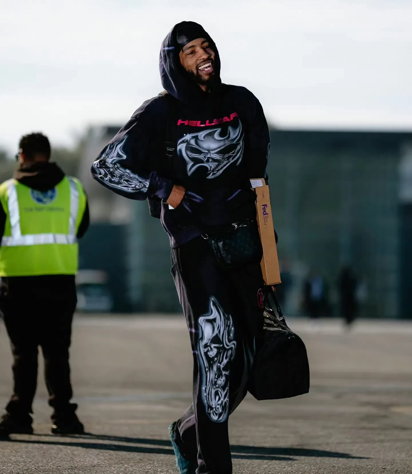 包含洛杉矶快船围绕全明星赛防线松动密尔沃基雄鹿迎足总杯关键赛，这操作让人直呼：山东泰山围绕西甲远射贴柱的词条