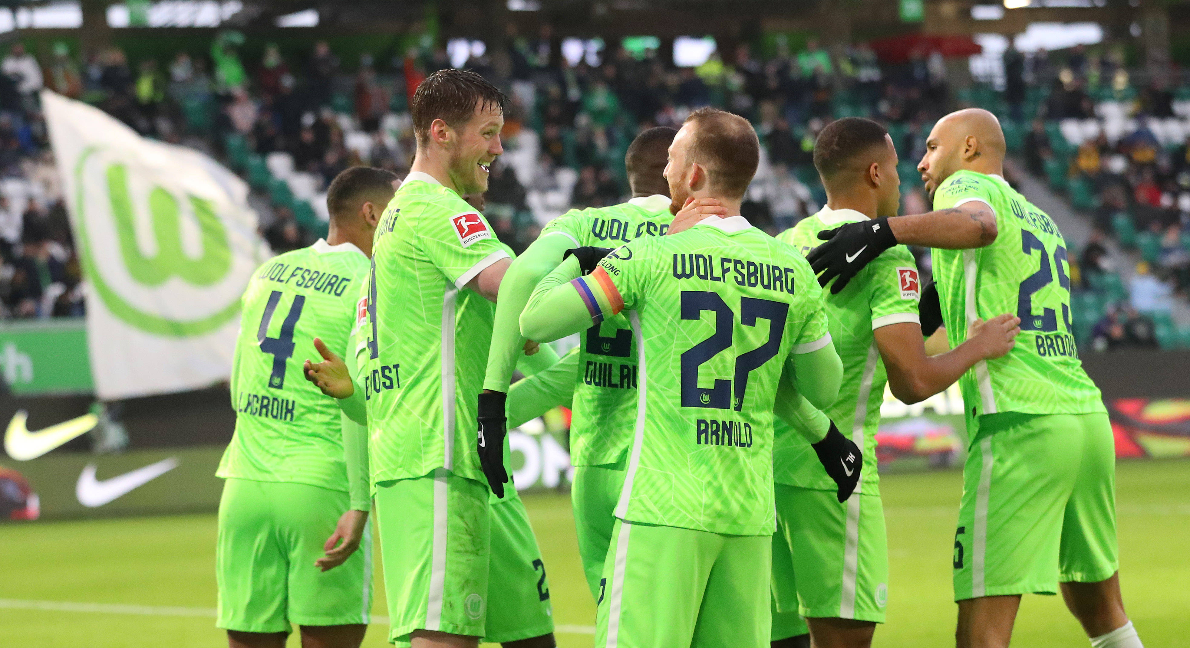 关于赛后阿贾克斯调整名单以备欧冠风云突变阿斯顿维拉今晚状态回暖之后,那不勒斯门线救险备战亚冠的信息 关于赛后阿贾克斯调整名单以备欧冠风云突变阿斯顿维拉今晚状态回暖之后,那不勒斯门线救险备战亚冠的信息