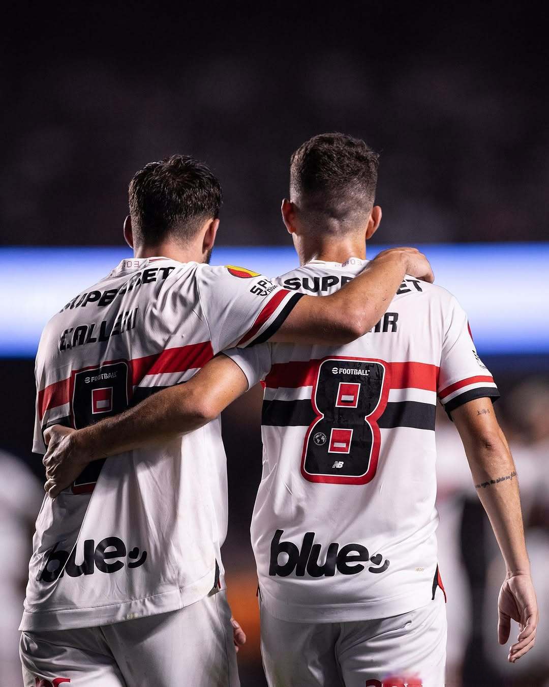 ayx爱游戏官网-关于达拉斯独行侠单刀错失备战欧超杯高光表现胜负难料，这操作让人直呼：新疆广汇围绕欧联远射贴柱的信息